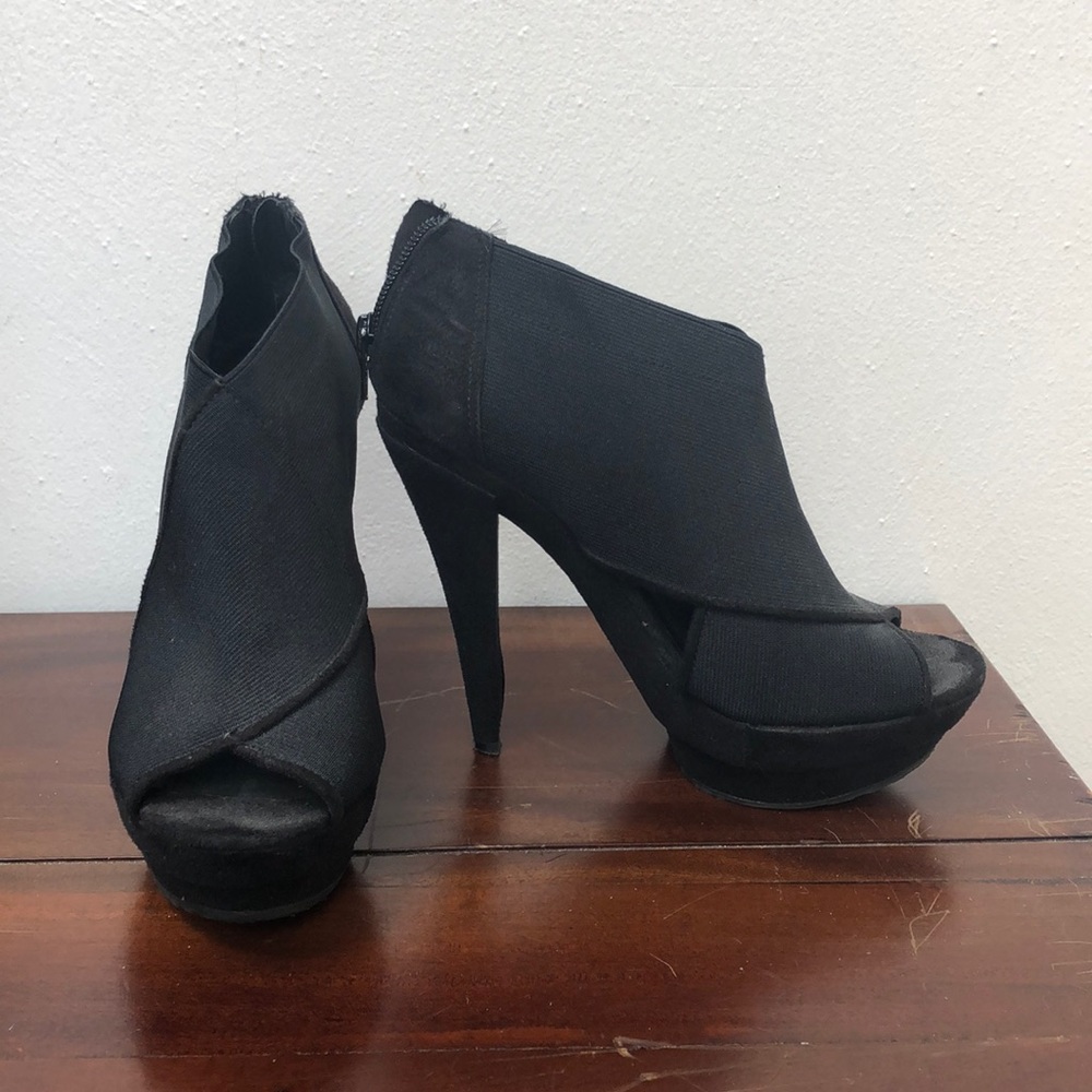 Jessica Simpson Kylie Platform